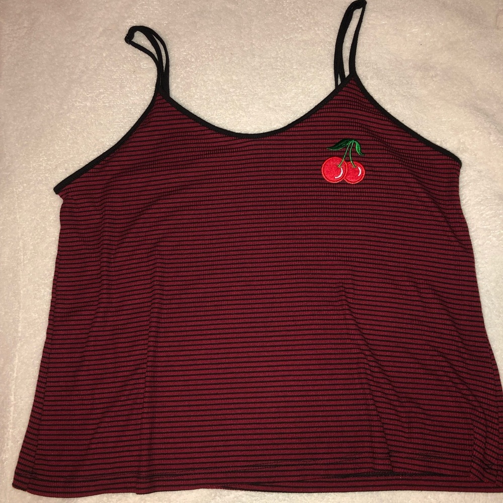 Super cute and comfortable tank top!